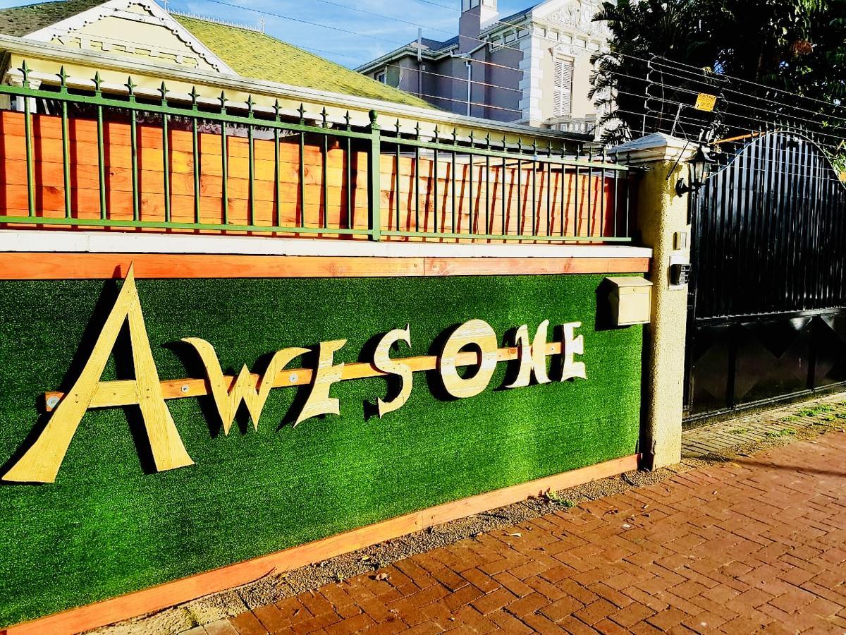 Awesome Backpackers Hostel Cape Town Exterior photo